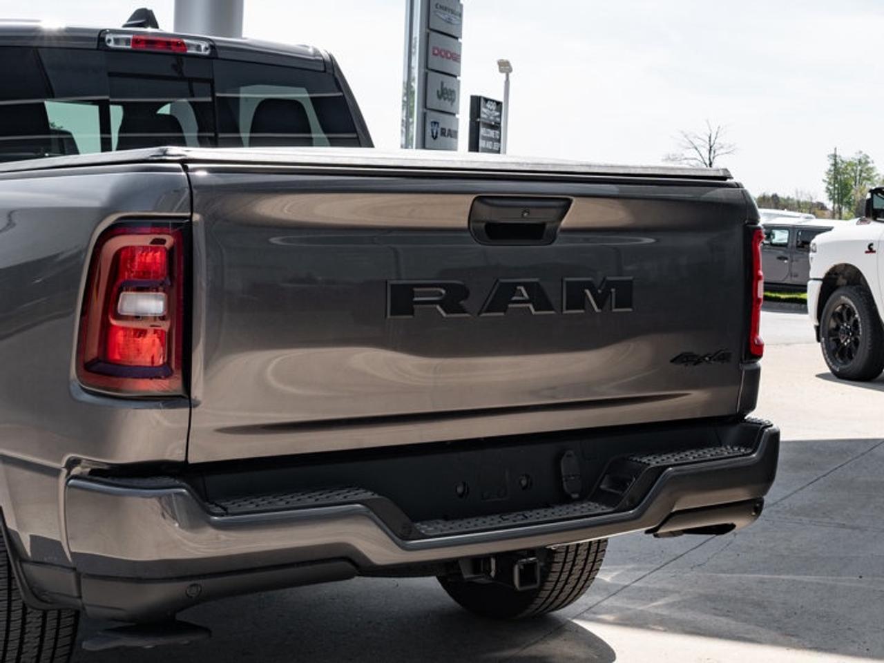 2026 RAM 1500 Express Photo