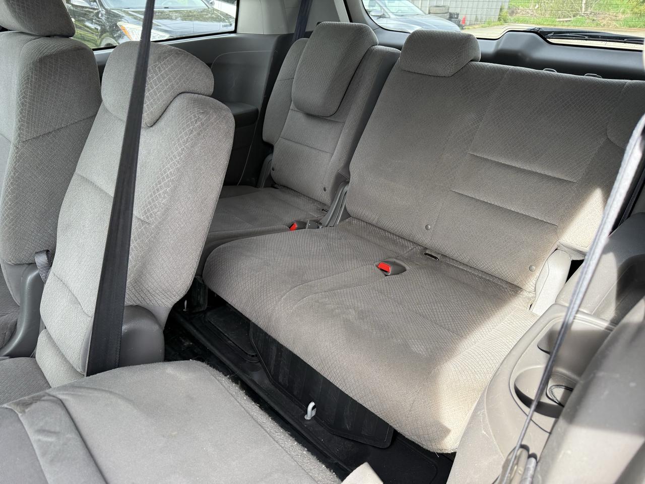 2016 Honda Odyssey EX Photo