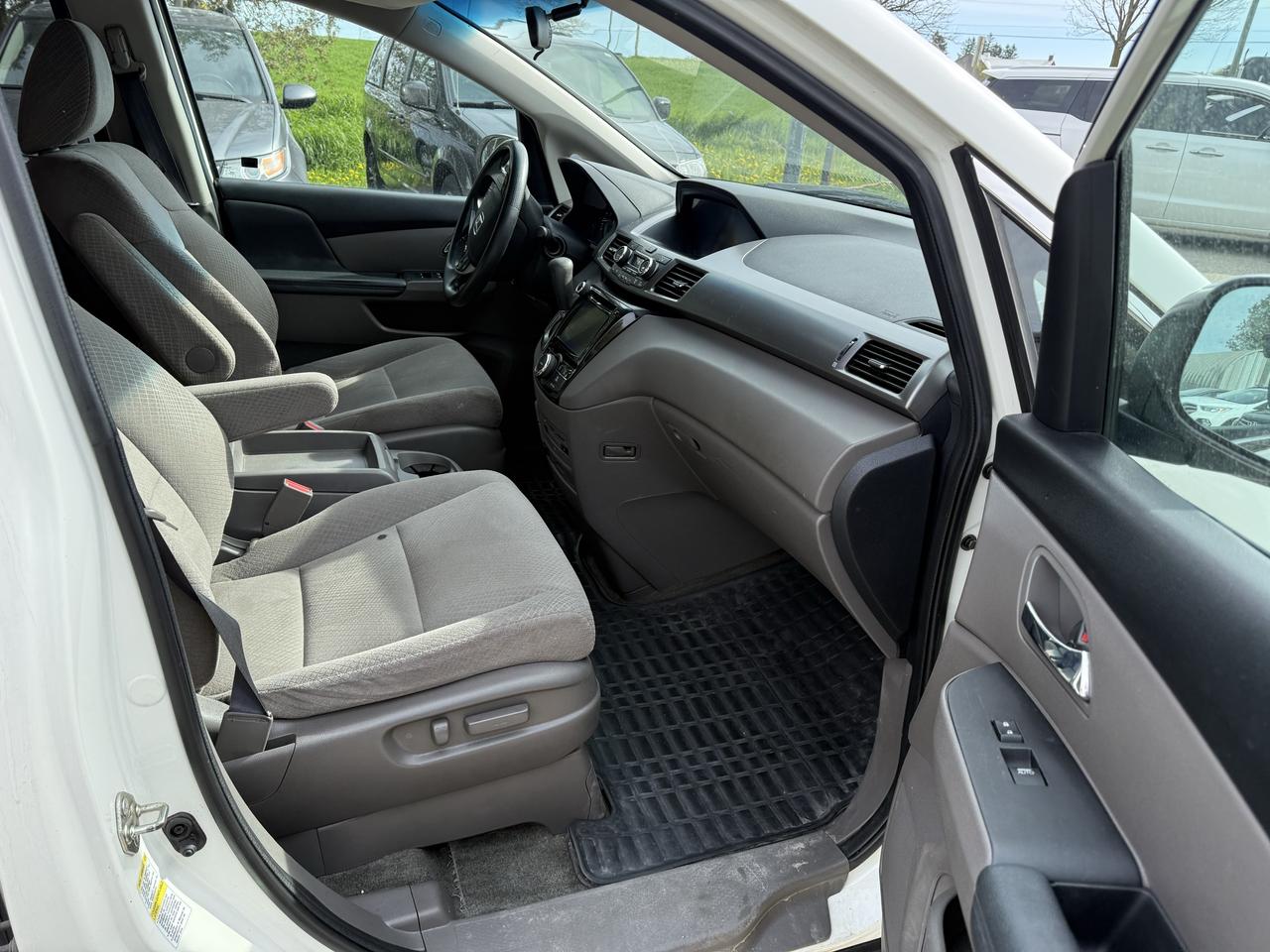 2016 Honda Odyssey EX Photo