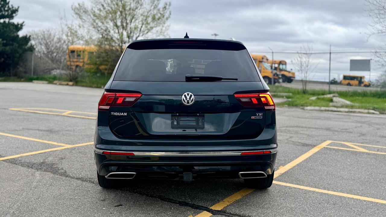 2018 Volkswagen Tiguan SEL Premium Photo