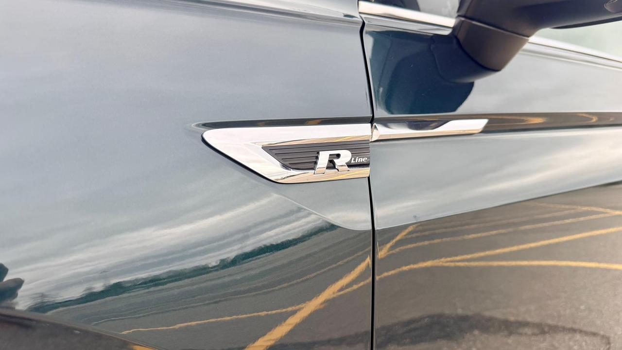 2018 Volkswagen Tiguan SEL Premium Photo