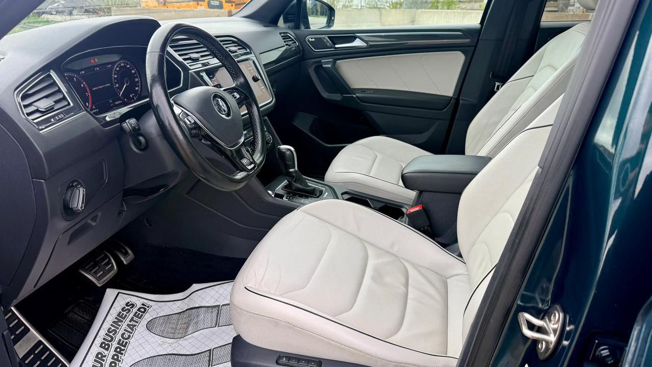 2018 Volkswagen Tiguan SEL Premium Photo