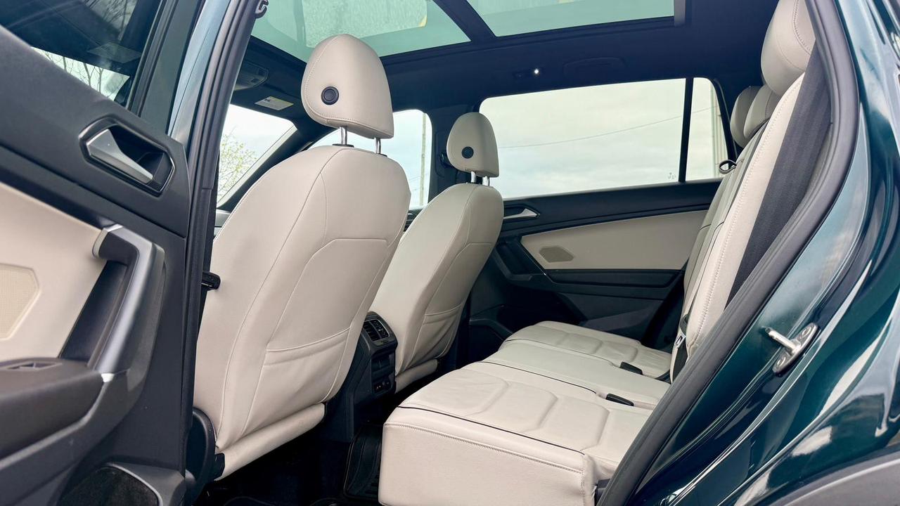 2018 Volkswagen Tiguan SEL Premium Photo