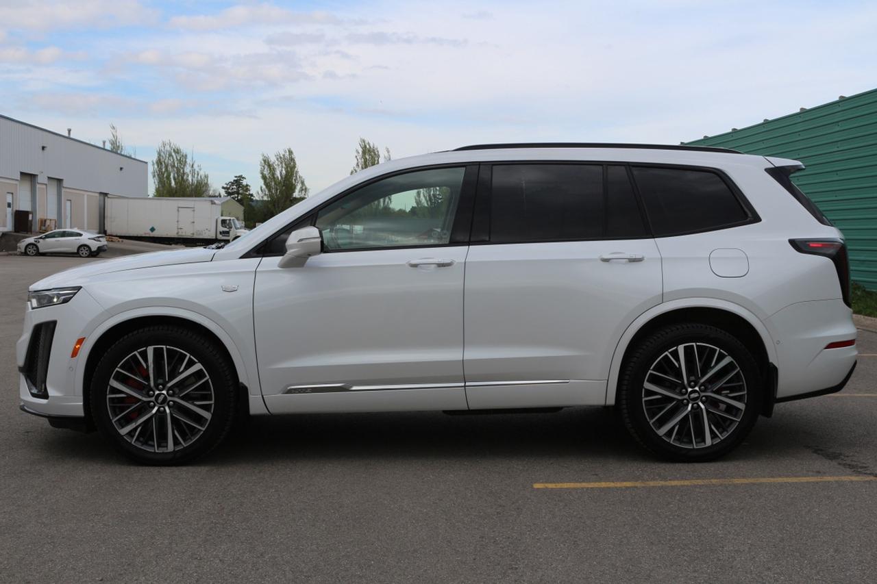 2023 Cadillac XT6 Sport Photo