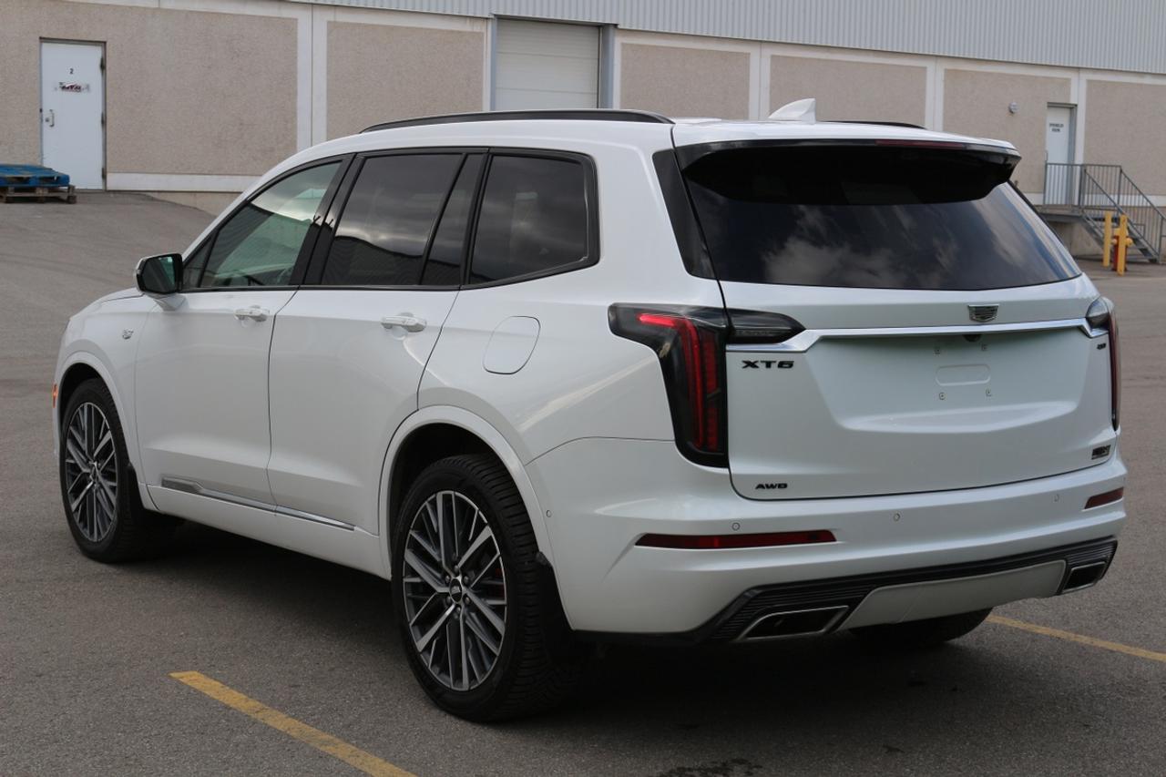 2023 Cadillac XT6 Sport Photo