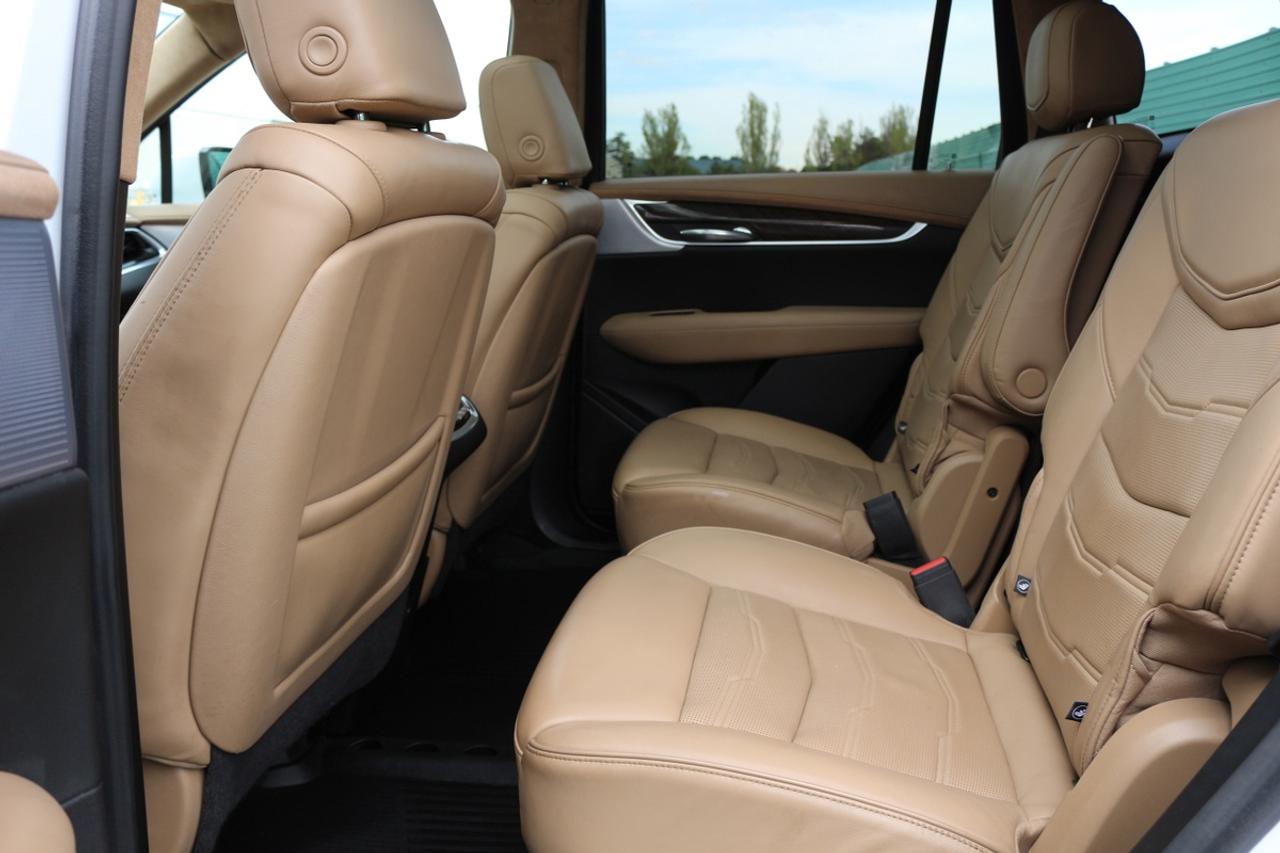2023 Cadillac XT6 Sport Photo