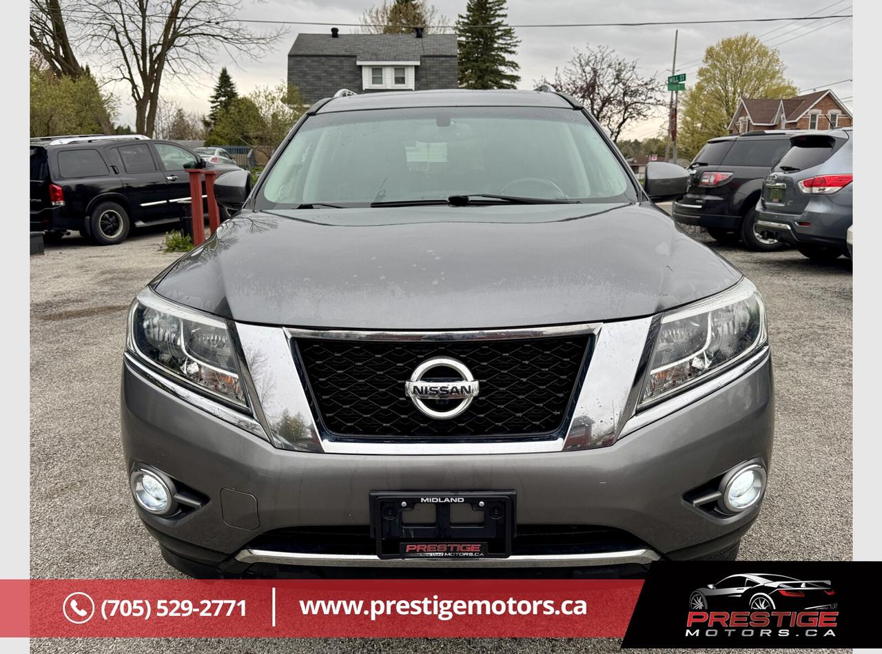 2015 Nissan Pathfinder SL Photo
