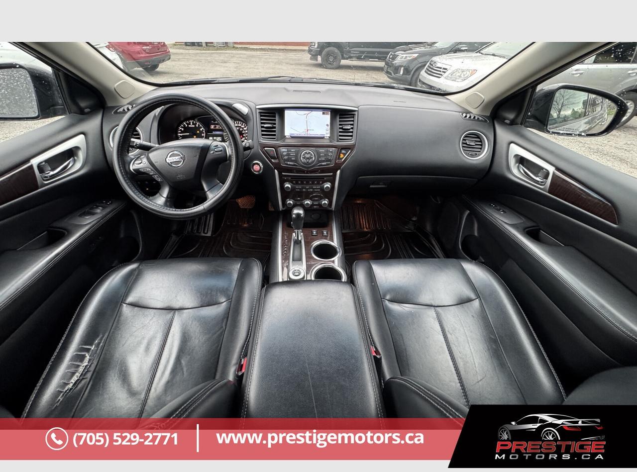 2015 Nissan Pathfinder SL Photo