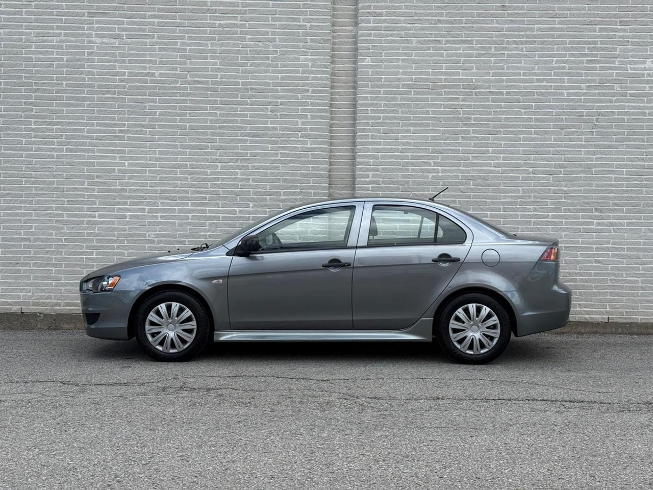 2015 Mitsubishi Lancer DE Photo