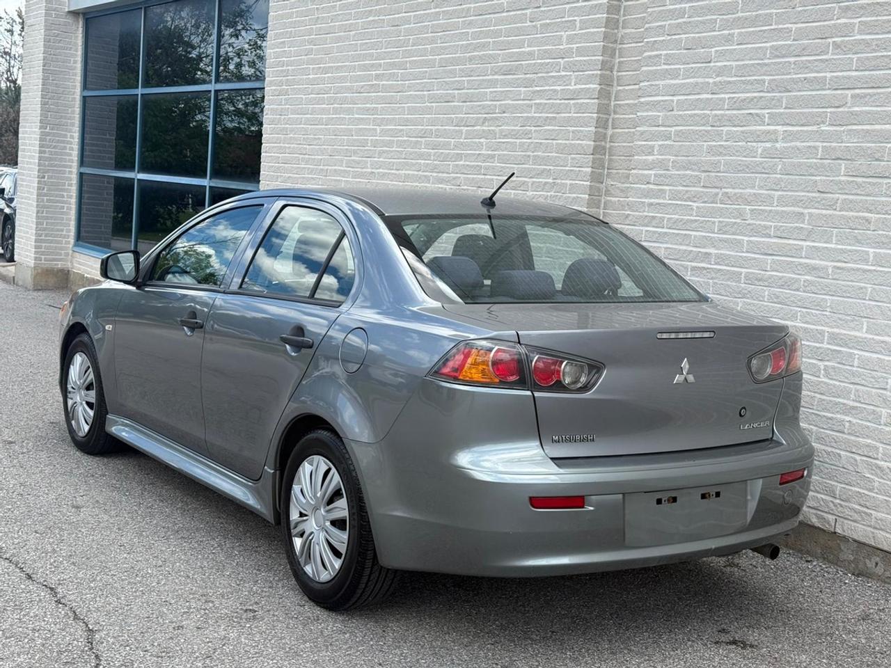 2015 Mitsubishi Lancer DE Photo