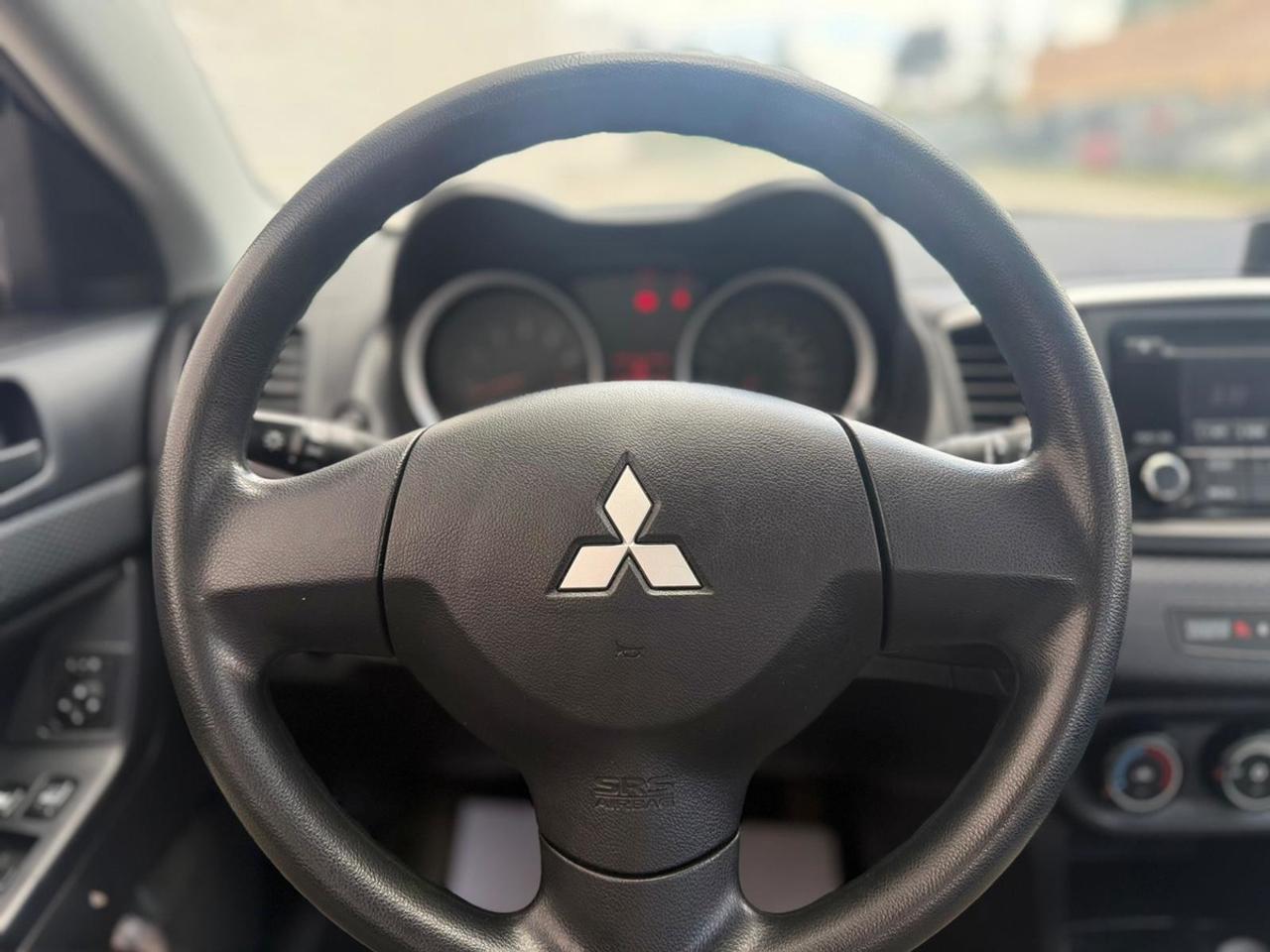 2015 Mitsubishi Lancer DE Photo
