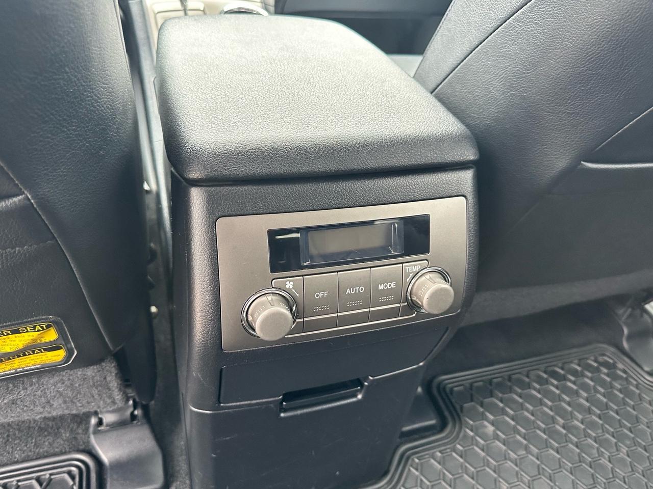 2008 Toyota Highlander Sport ~ 4WD ~ LEATHER ~ SUNROOF ~ CERTIFIED Photo