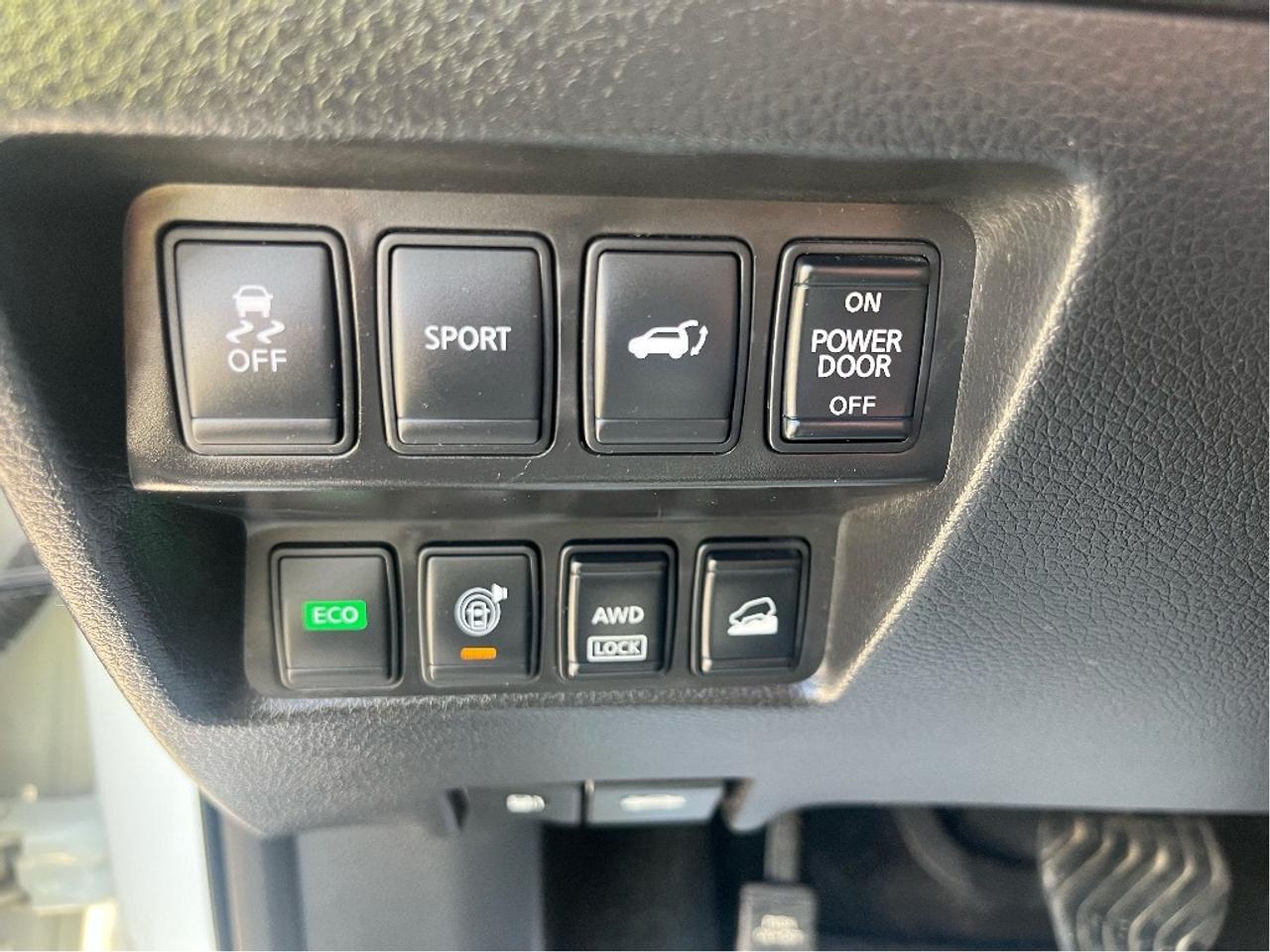 2016 Nissan Rogue SL CERTIFIED AWD LEATHER  BLIND SPOT 360 CAM Photo
