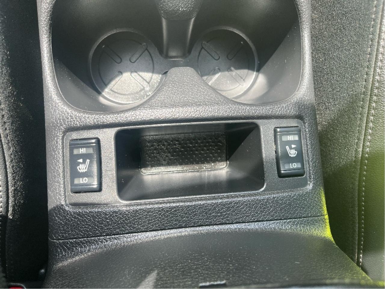 2016 Nissan Rogue SL CERTIFIED AWD LEATHER  BLIND SPOT 360 CAM Photo