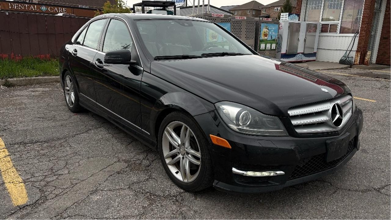 2013 Mercedes-Benz C-Class C 300 4MATIC Photo