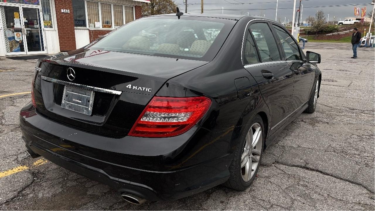 2013 Mercedes-Benz C-Class C 300 4MATIC Photo