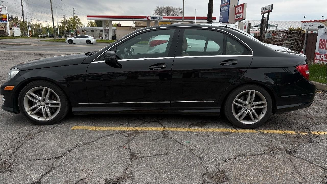 2013 Mercedes-Benz C-Class C 300 4MATIC Photo
