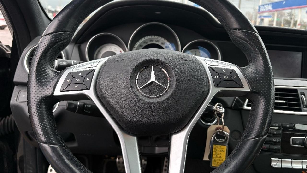 2013 Mercedes-Benz C-Class C 300 4MATIC Photo