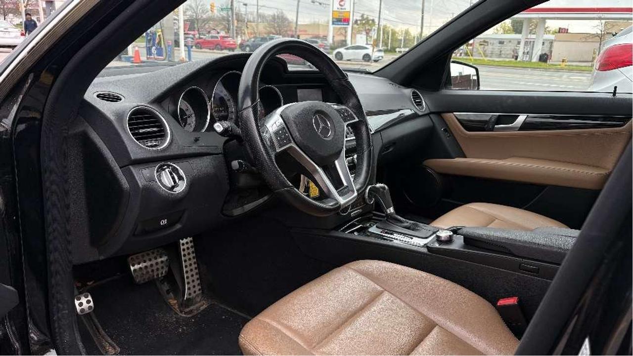 2013 Mercedes-Benz C-Class C 300 4MATIC Photo