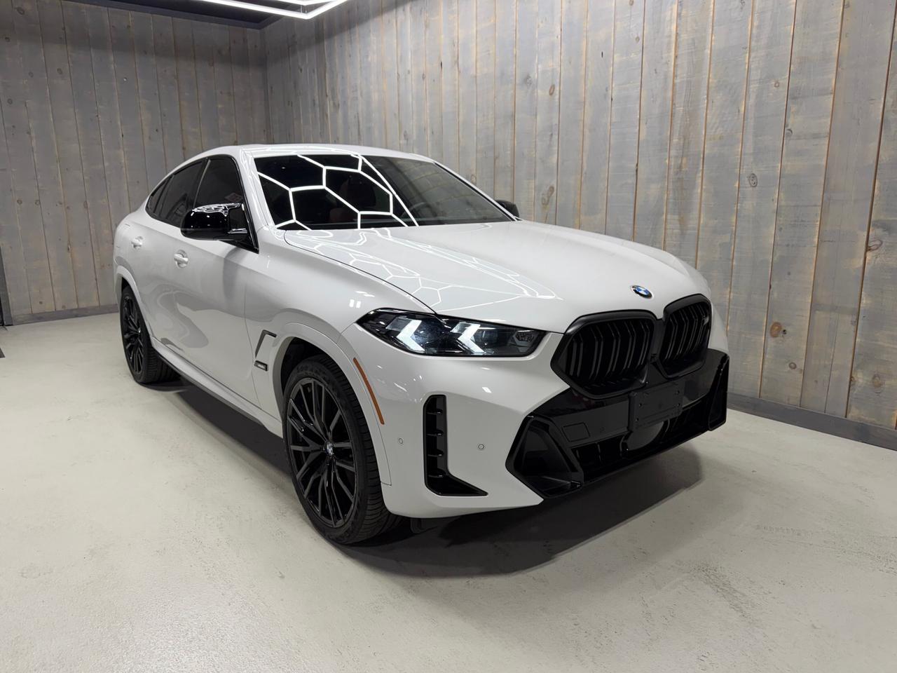 2024 BMW X6 M60i XDRIVE M SPORT PRO EXECTUIVE 22 WHEELS Photo0