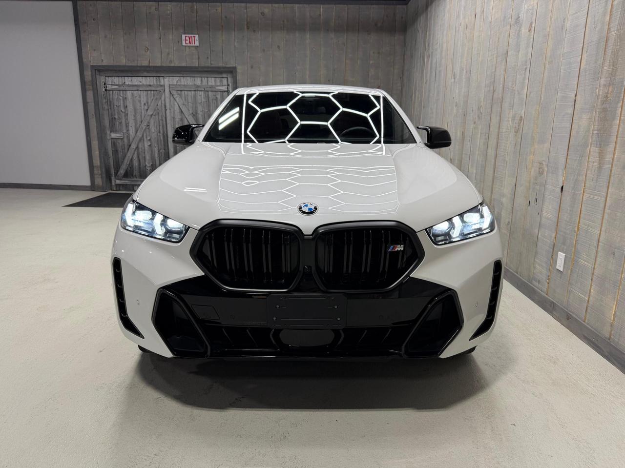 2024 BMW X6 M60i XDRIVE M SPORT PRO EXECTUIVE 22 WHEELS Photo2