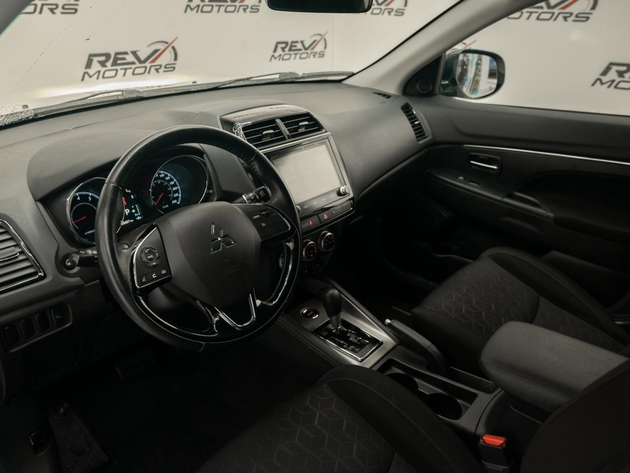 2021 Mitsubishi RVR SE Photo