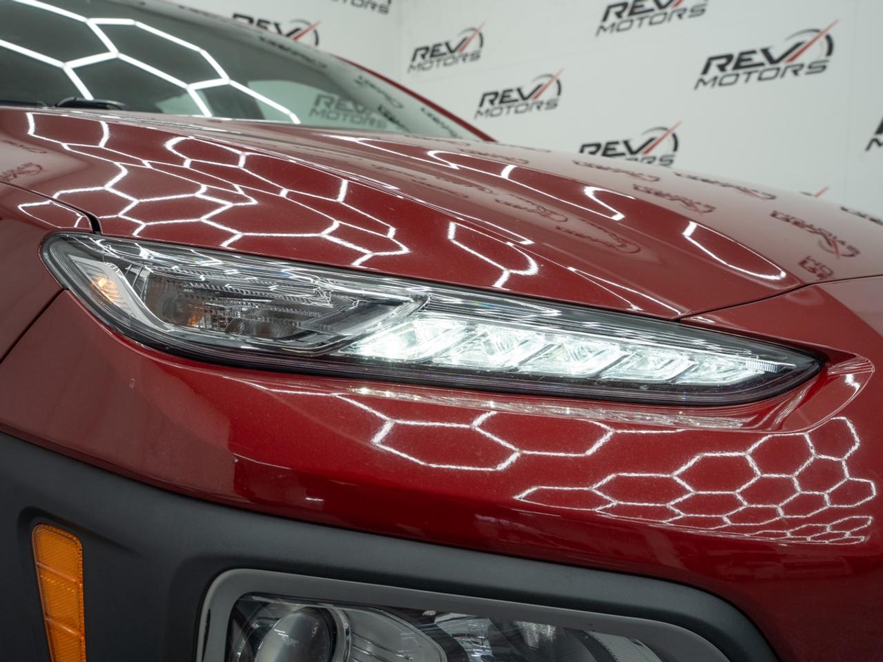 2021 Hyundai KONA SEL Photo4
