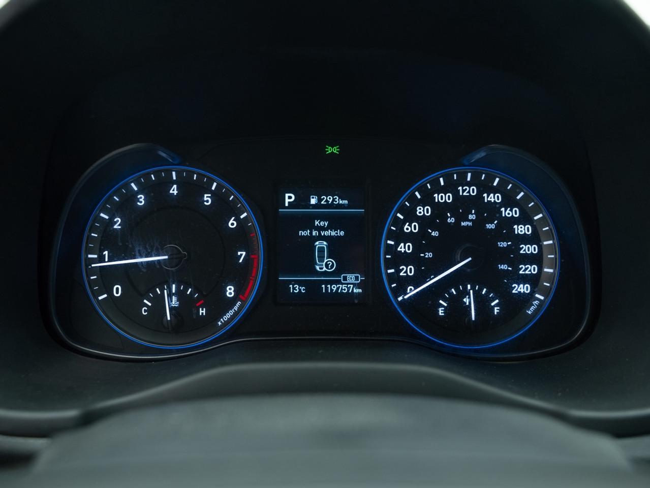 2021 Hyundai KONA SEL Photo