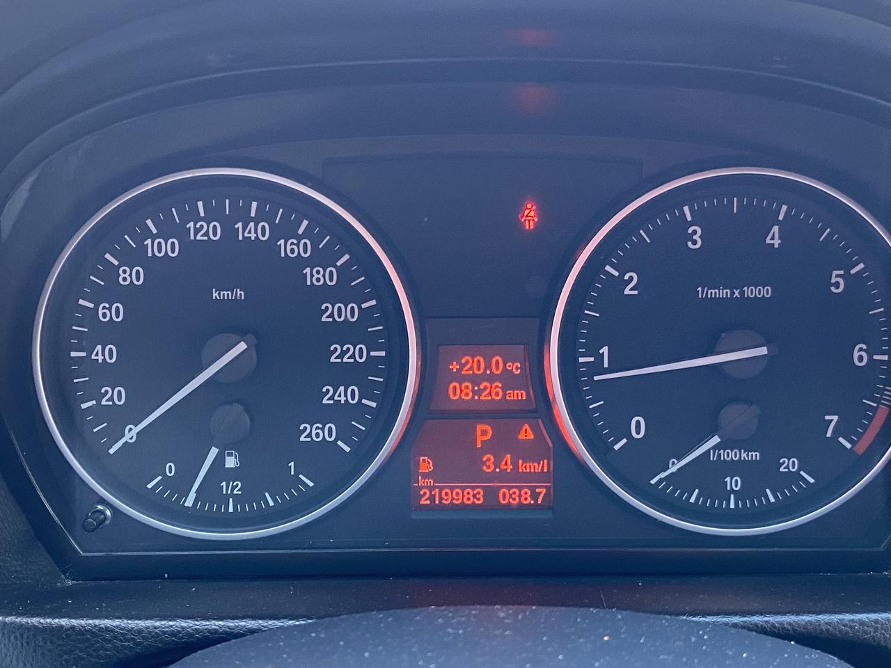2011 BMW 3 Series 4dr Sdn 323i RWD Photo
