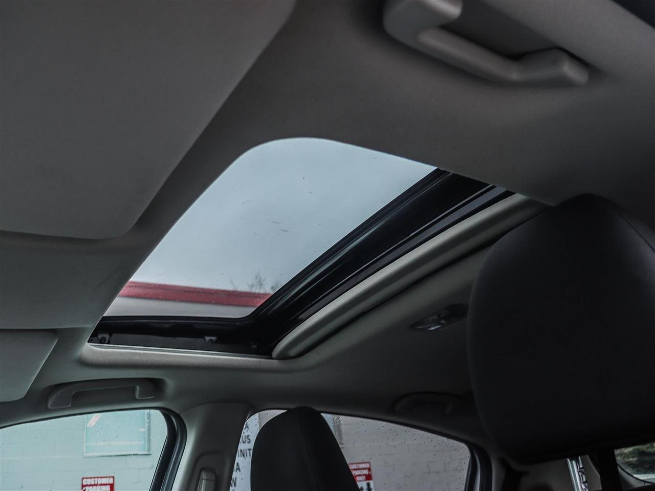 2016 Honda HR-V EX SUNROOF BACKUP CAM Photo