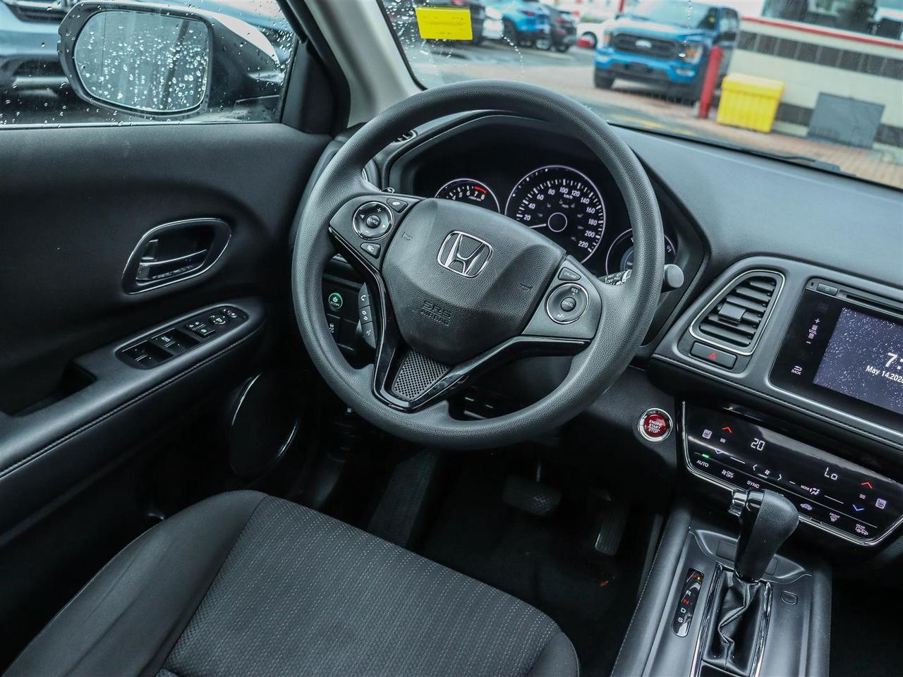 2016 Honda HR-V EX SUNROOF BACKUP CAM Photo