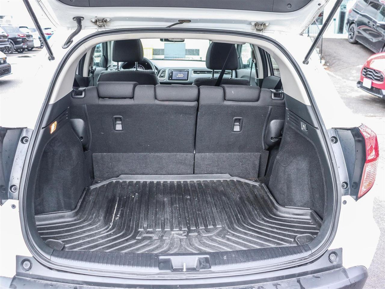 2016 Honda HR-V EX SUNROOF BACKUP CAM Photo