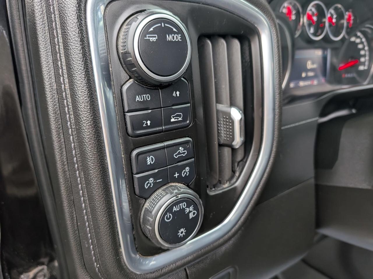 2021 Chevrolet Silverado 1500 RST Photo