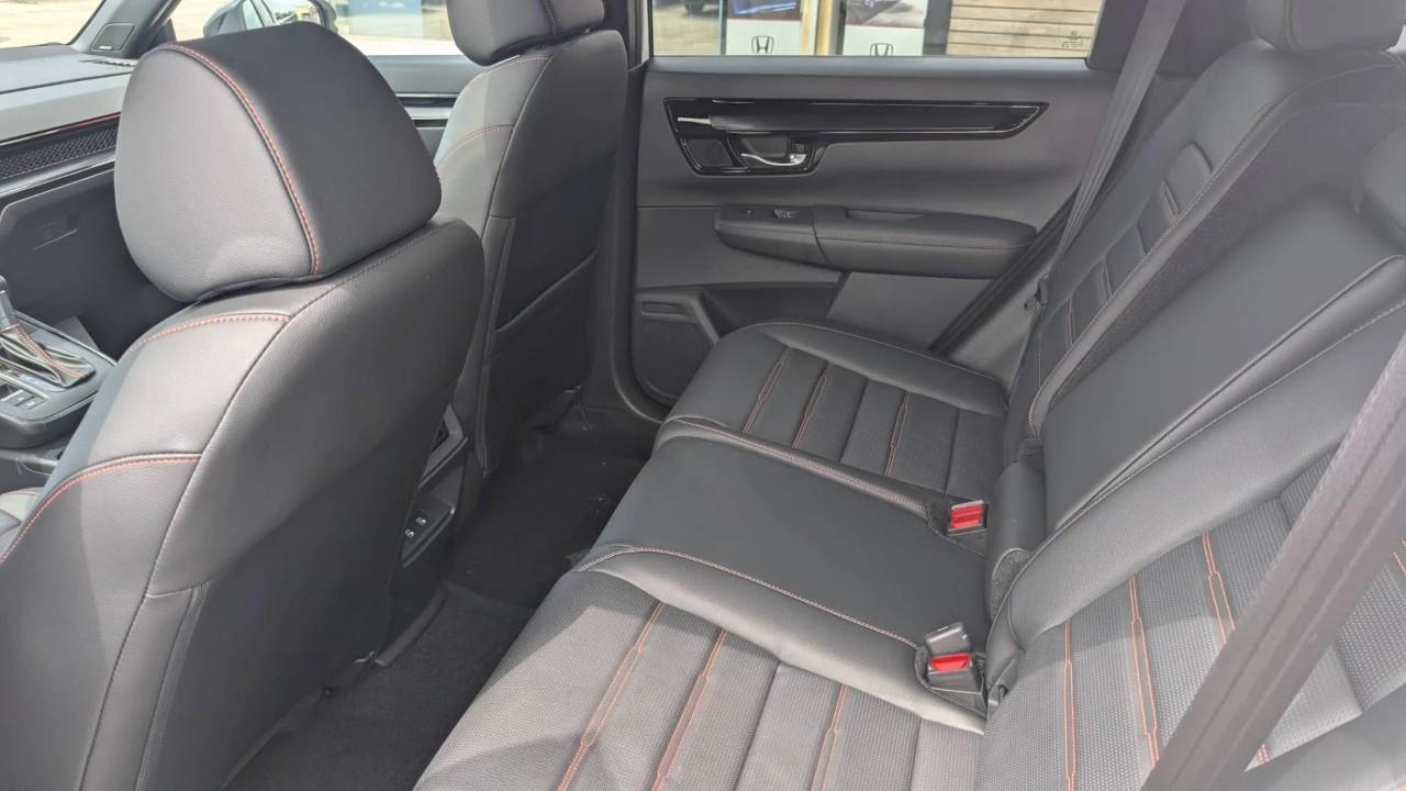 2026 Honda CR-V Hybrid Touring 4dr All-Wheel Drive Photo