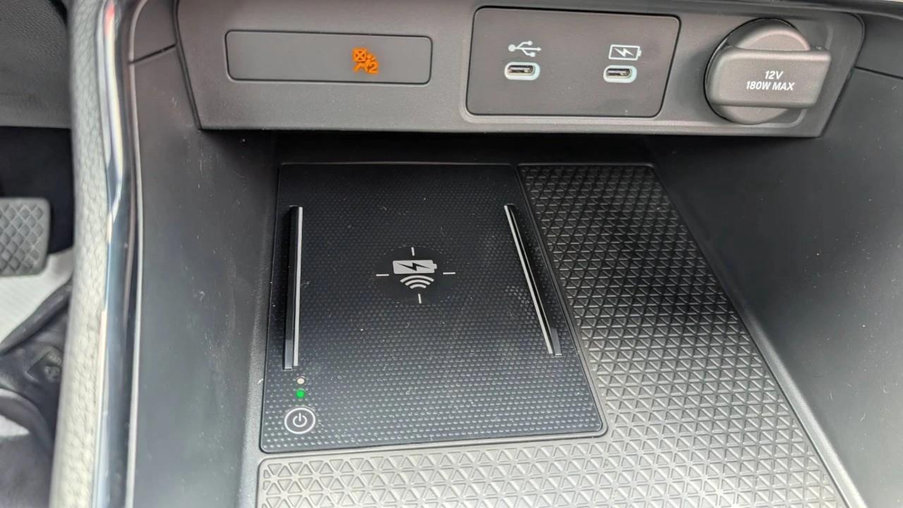 2026 Honda CR-V Hybrid Touring 4dr All-Wheel Drive Photo