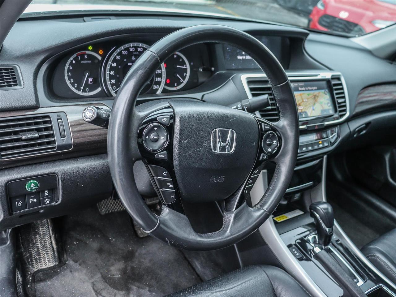 2017 Honda Accord Touring V6 NAVI LEATHER SUNROOF Photo