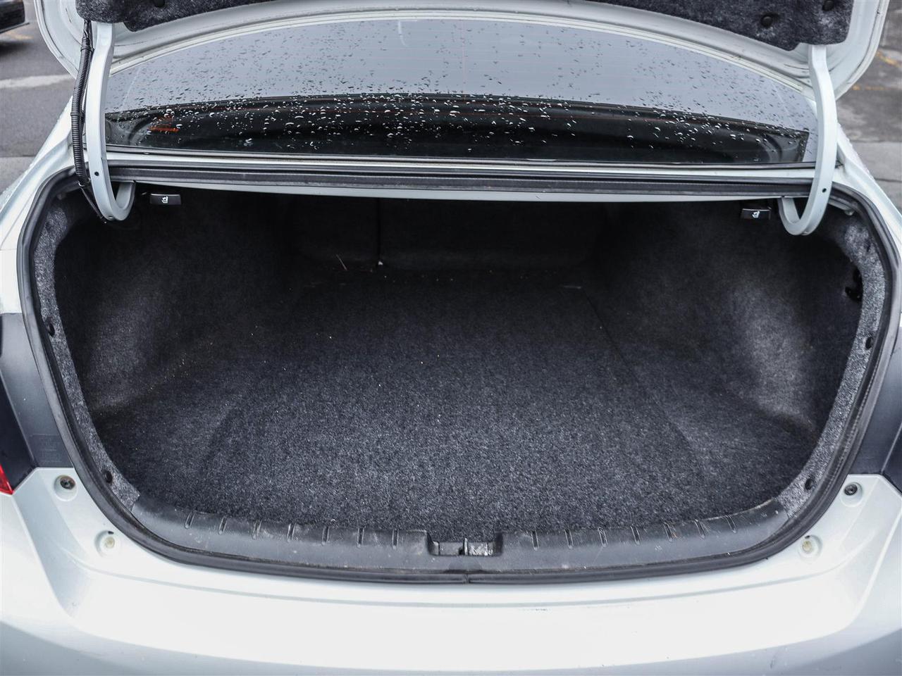 2017 Honda Accord Touring V6 NAVI LEATHER SUNROOF Photo