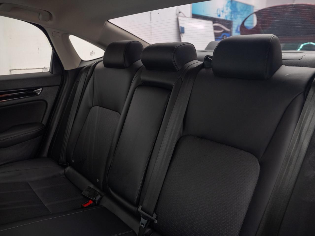 2023 Honda Civic Touring | CERTIFIED Photo