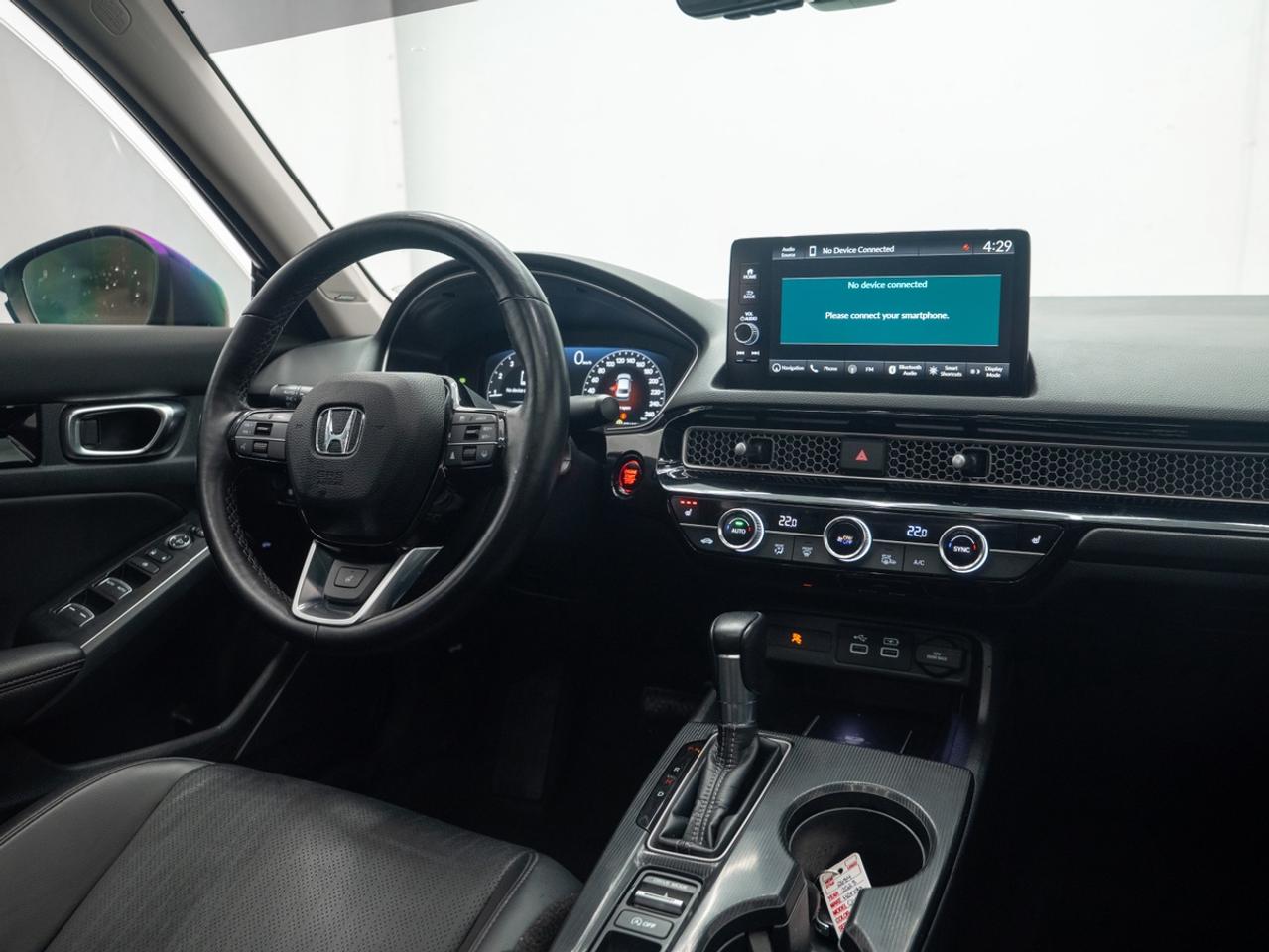 2023 Honda Civic Touring | CERTIFIED Photo