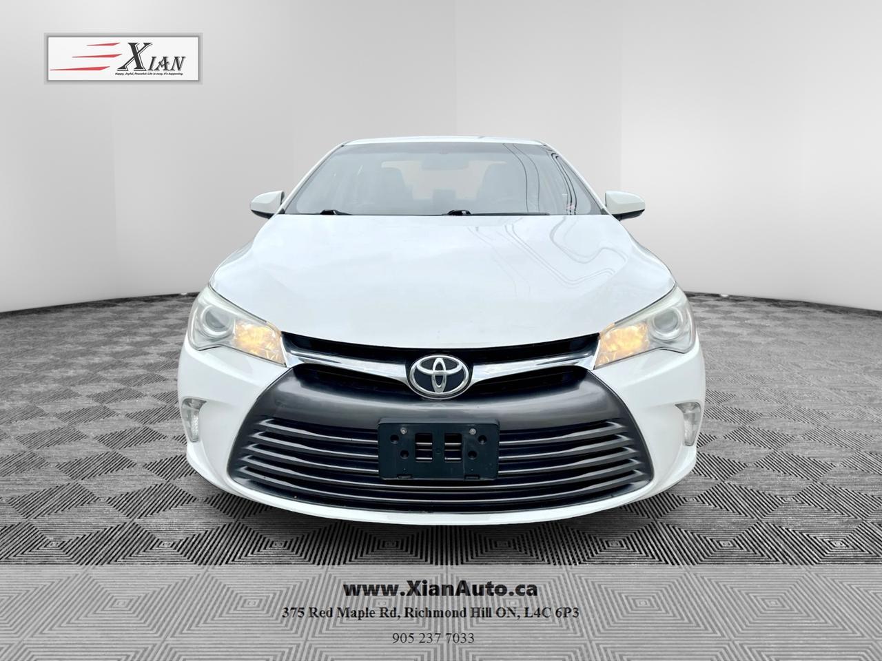 2015 Toyota Camry 4dr Sdn I4 Auto LE Photo