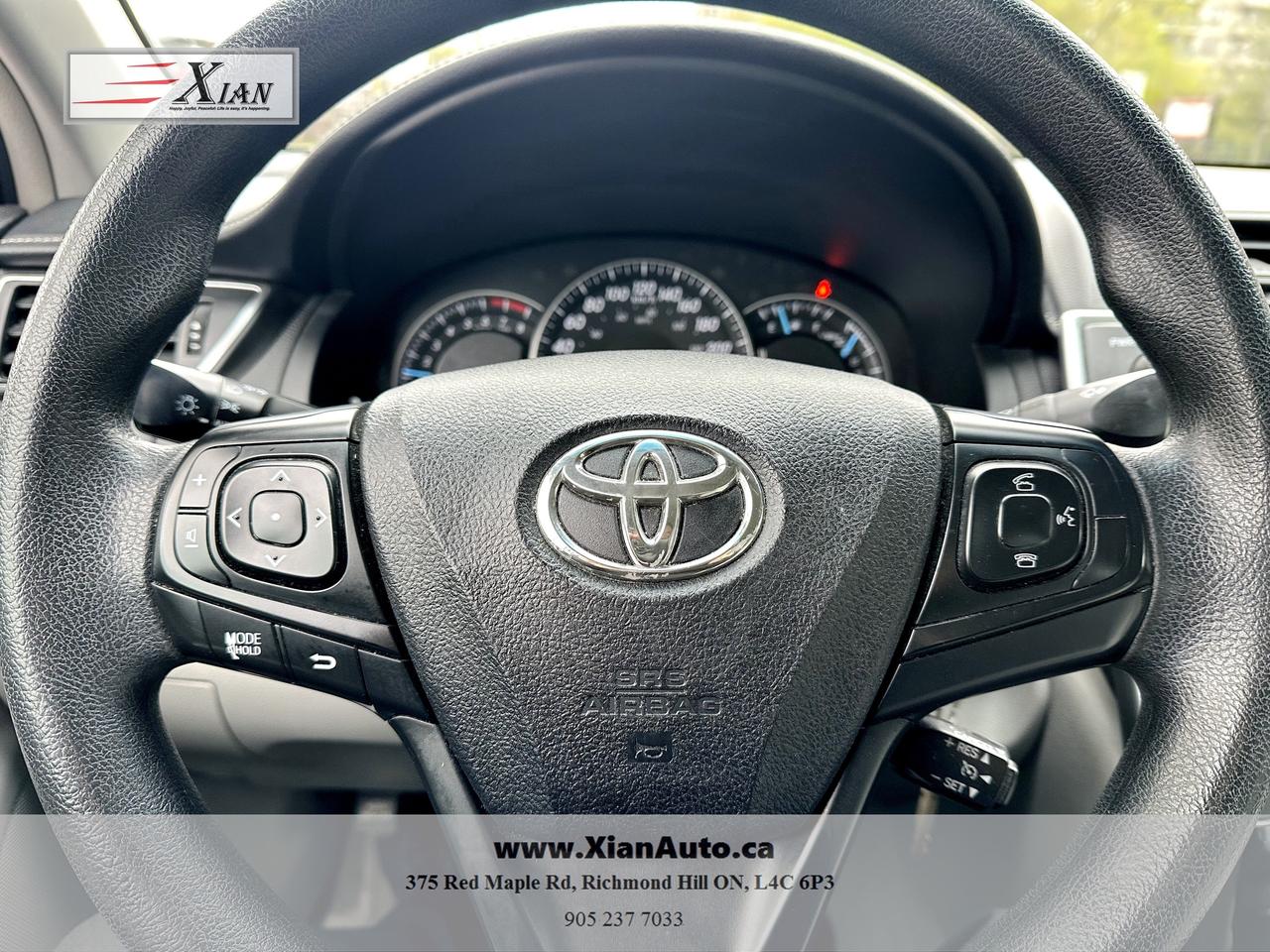 2015 Toyota Camry 4dr Sdn I4 Auto LE Photo