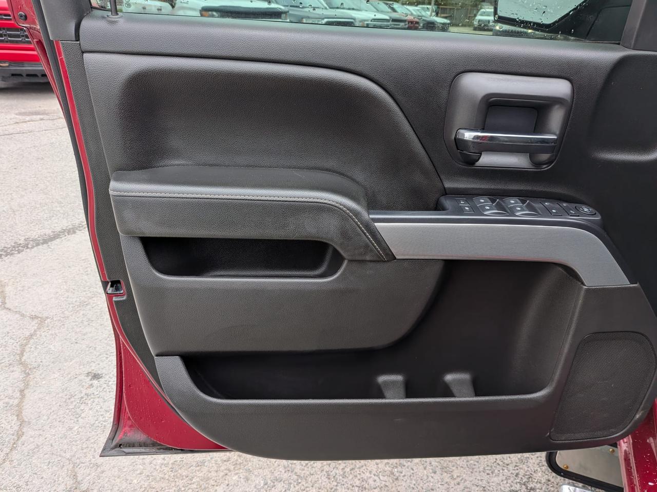 2018 Chevrolet Silverado 1500 LT Photo