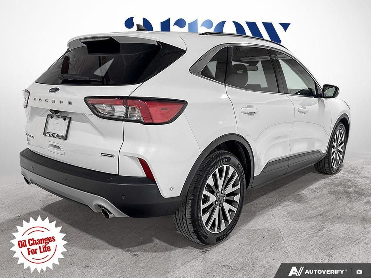 2020 Ford Escape Titanium Hybrid AWD Photo