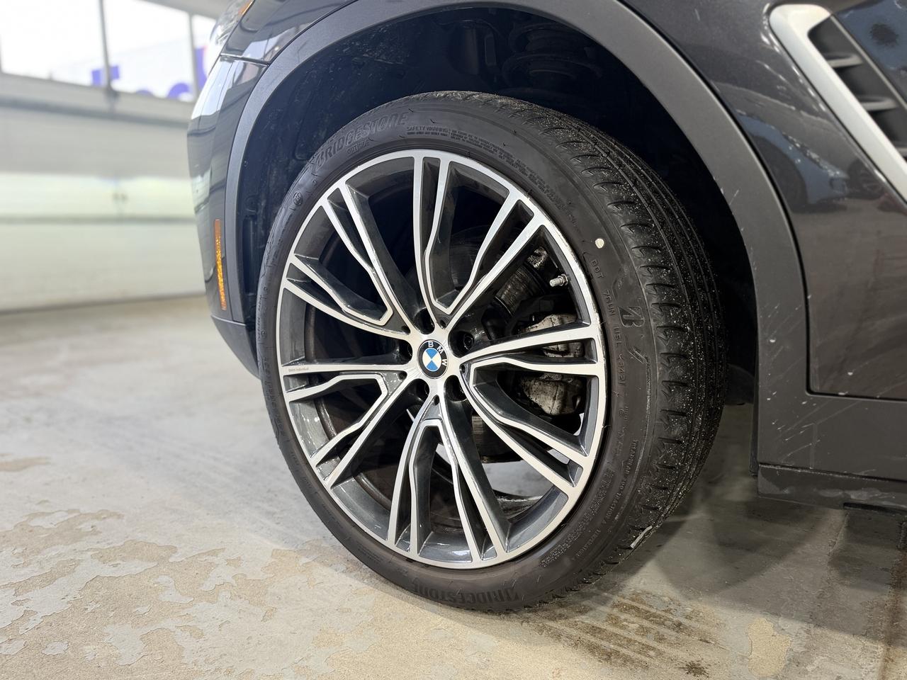 2022 BMW X3 xDrive30i Photo2