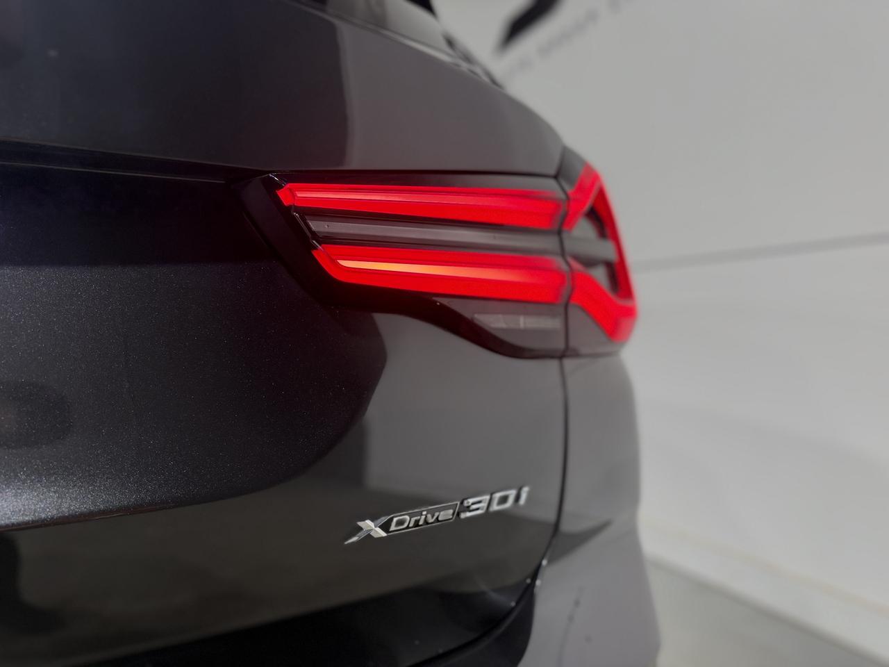 2022 BMW X3 xDrive30i Photo