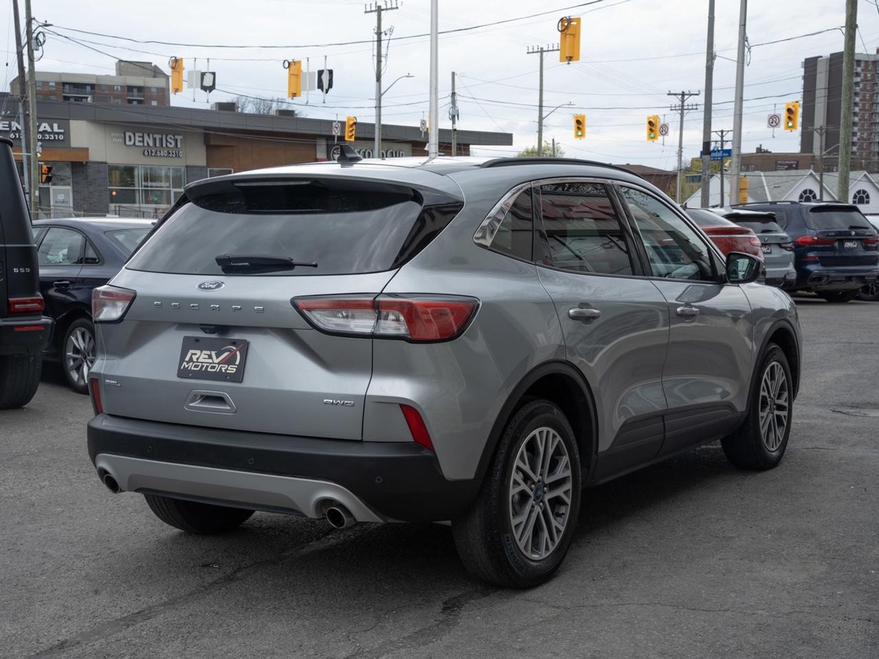 2021 Ford Escape SEL | AWD | NO Accidents Photo4