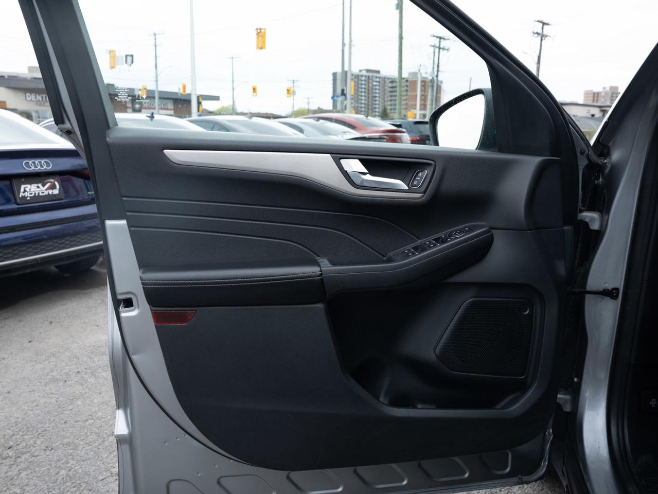 2021 Ford Escape SEL | AWD | NO Accidents Photo