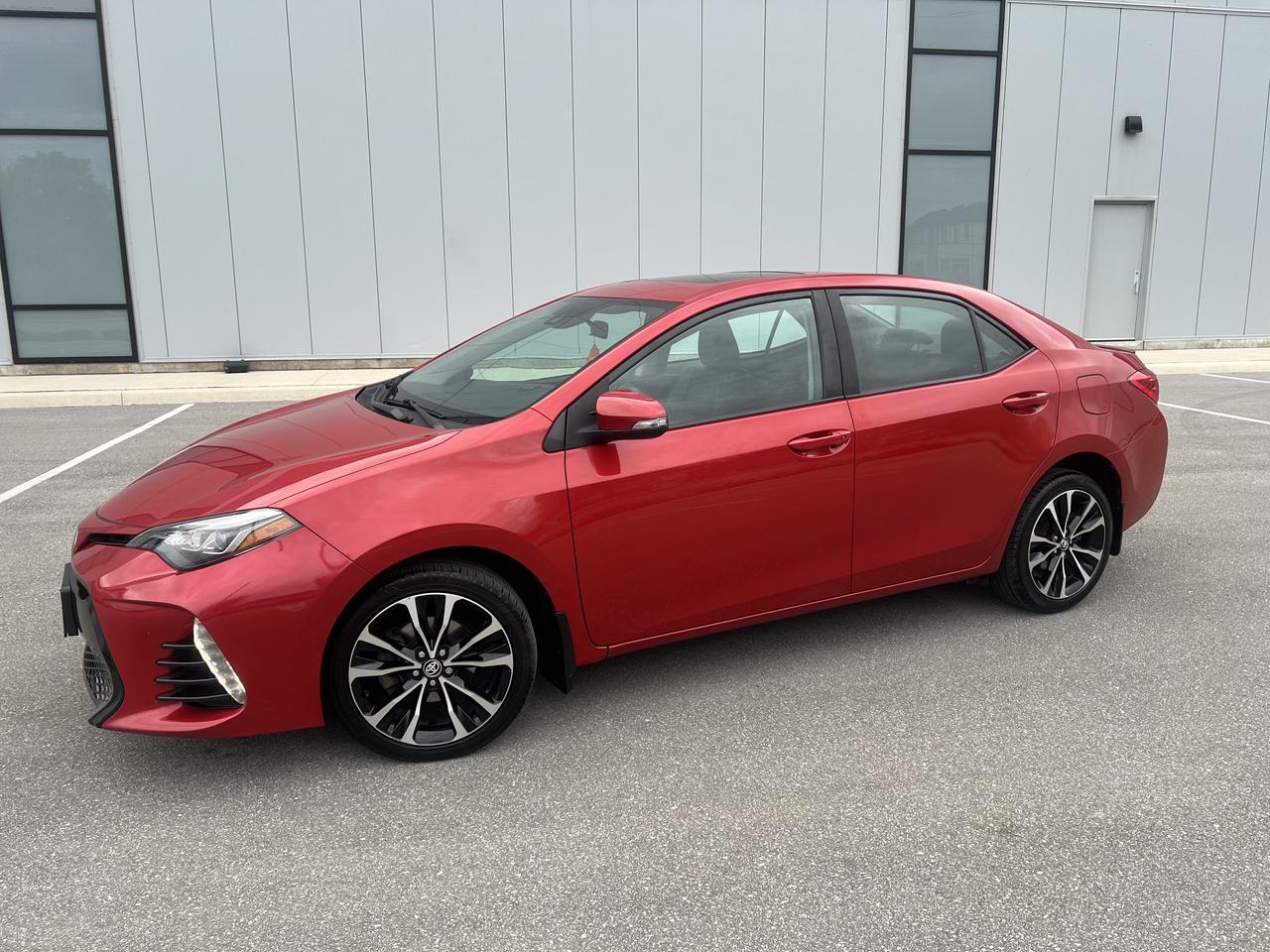 2018 Toyota Corolla SE Photo