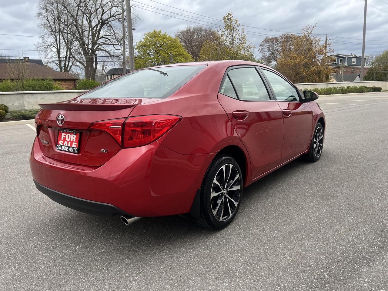 2018 Toyota Corolla SE Photo