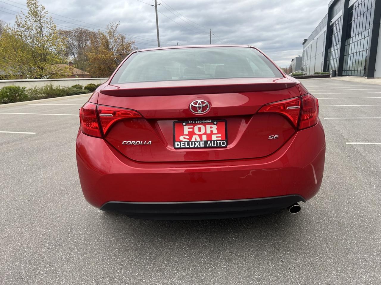 2018 Toyota Corolla SE Photo